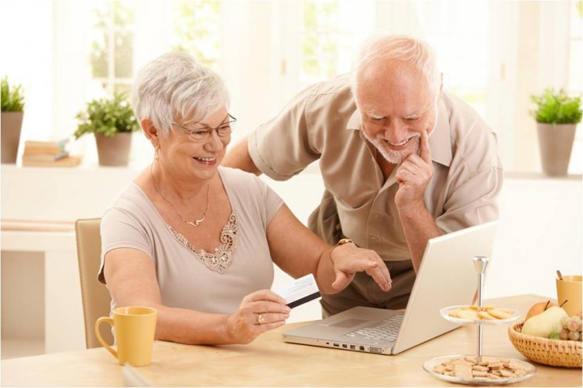 Пожилые люди и Интернет